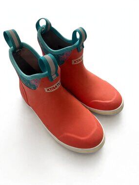 XTRATUF Women's Ankle Deck Boots Coral US 5